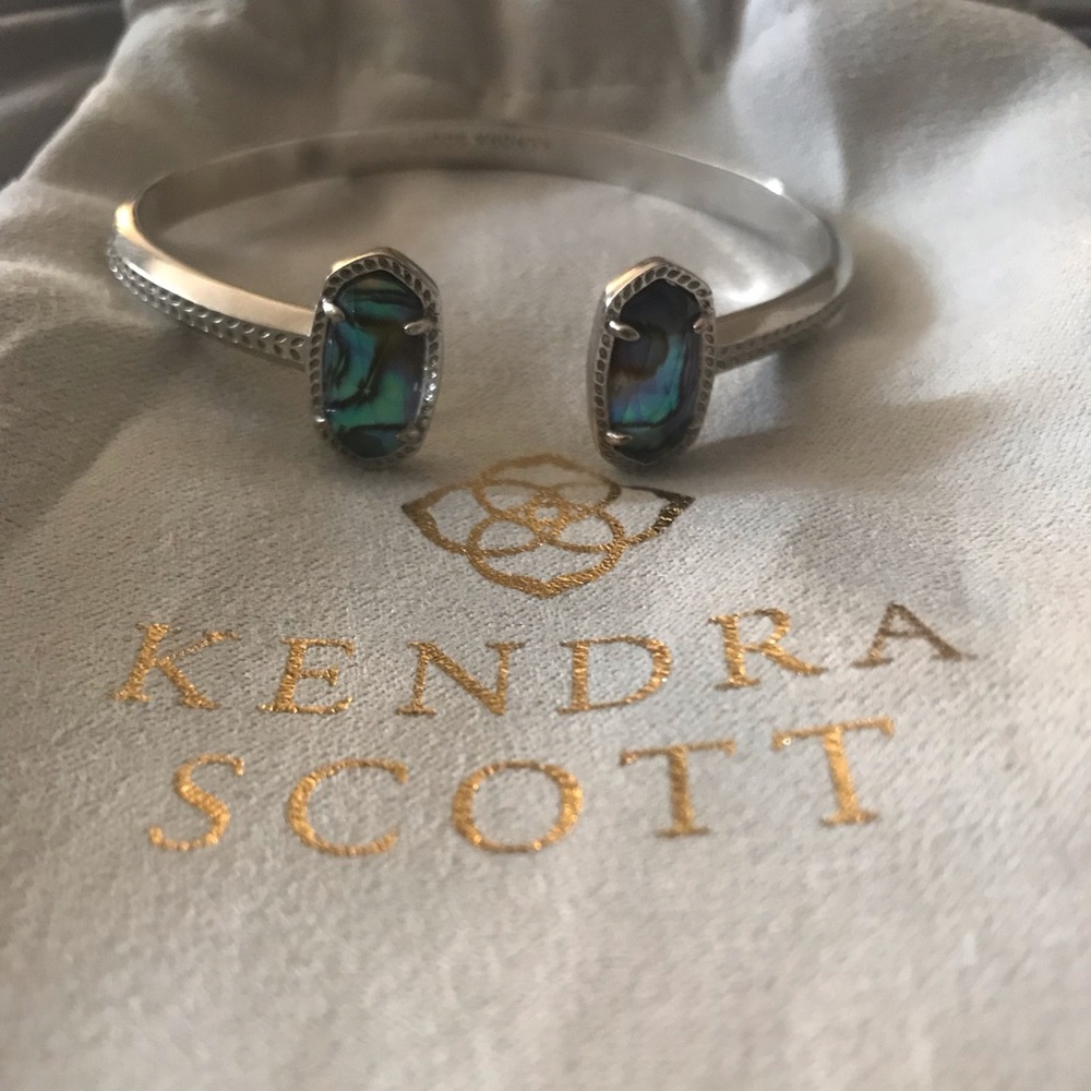 Kendra Scott bracelet